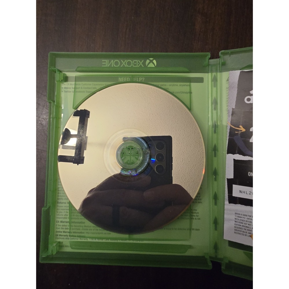 NHL 20 (Microsoft Xbox One) - Used - EA‎ Sports - Picture 3 of 4